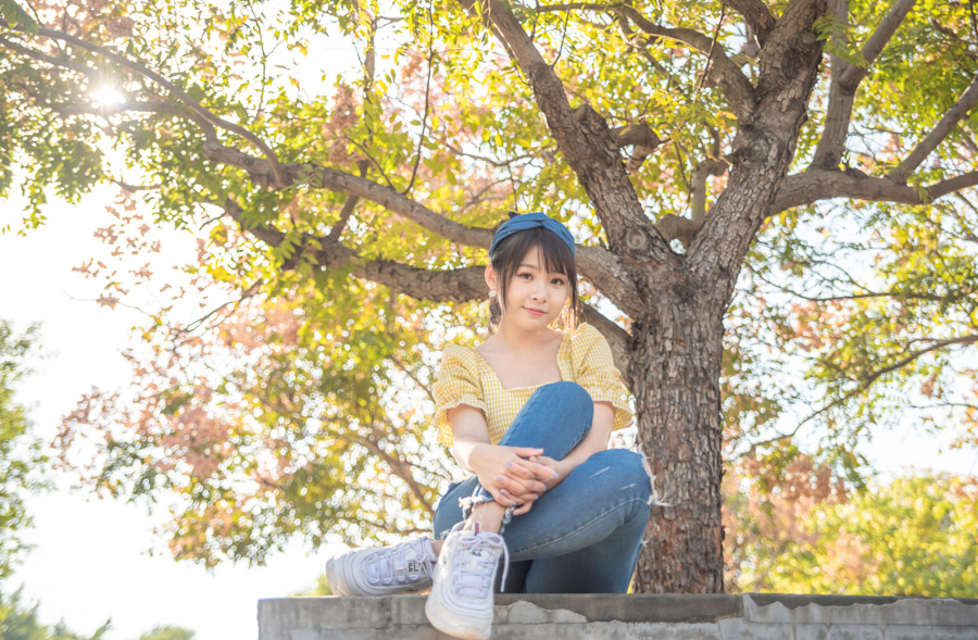 人物（写真）, 女性（写真）, アジア人女性, 若い女性, ポートレイト, シリーズ（1261）, 台湾人, ジーンズ姿, ヘアバンド姿