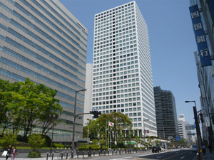 フリー写真 大阪本町通の大阪国際ビルディング