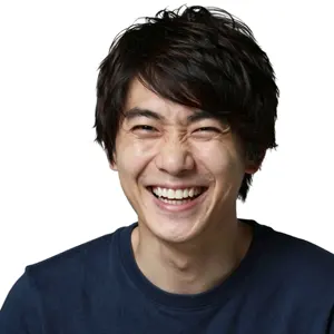 AI画像 笑っているアジア人男性