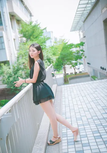 フリー写真, 人物（写真）, 女性（写真）, アジア人女性, 若い女性, ポートレイト, 台湾人, 台湾人女性（207）, ミニワンピース姿, 全身（写真）