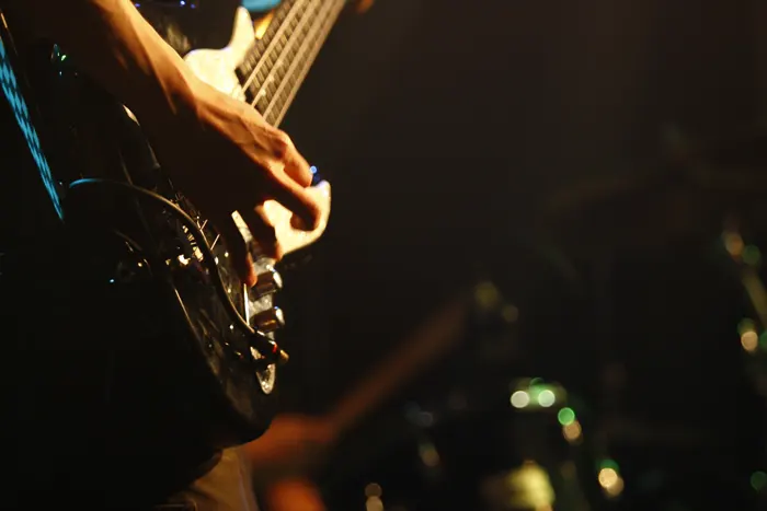 フリー写真, CC0 写真, 音楽（写真）, 楽器, 弦楽器, ギター, エレキギター, コンサート（ライブ）, 演奏する